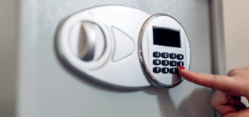 Jewelry Safe Cracking in La Habra Heights, California