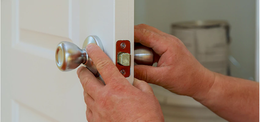AAA Locksmiths For lock Replacement in La Habra Heights, California